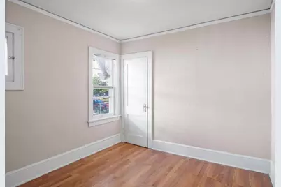 4715 N 39th St, Milwaukee, WI 53209 - Photo 7