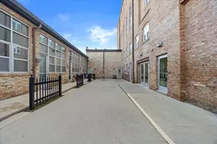 3059 N Weil St, Milwaukee, WI 53212 - Photo 21