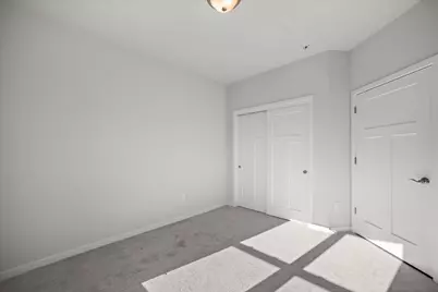 807  Bridlewood Dr #11, Hartford, WI 53027 - Photo 19