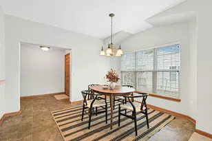 N57W24116 N Sycamore Cir, Sussex, WI 53089 - Photo 9