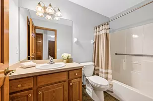 N57W24116 N Sycamore Cir, Sussex, WI 53089 - Photo 23