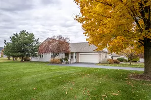 1224 Steeplechase Dr, Watertown, WI 53094 - Photo 31