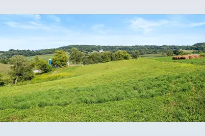 W10864  Santas Loop Rd, Wonewoc, WI 53968 - Photo 3