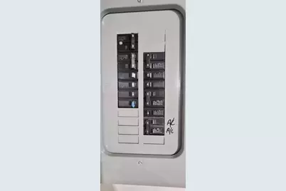 1028  9th Ave, Menominee, MI 49858 - Photo 31