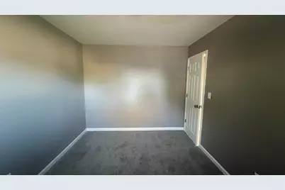 5922 N 84th St #Lower, Milwaukee, WI 53225 - Photo 13