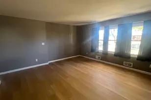 5922 N 84th St, Milwaukee, WI 53225 - Photo 9