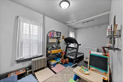 1929 S 72nd St, West Allis, WI 53219 - Photo 9