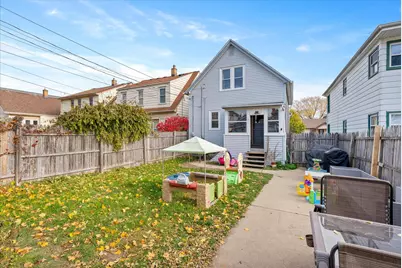 1929 S 72nd St, West Allis, WI 53219 - Photo 17