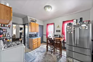 1929 S 72nd St, West Allis, WI 53219 - Photo 7