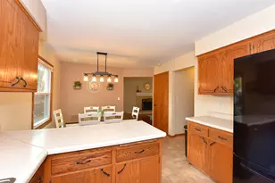 1005 Burr Oak Blvd, Waukesha, WI 53189 - Photo 15