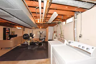 1005 Burr Oak Blvd, Waukesha, WI 53189 - Photo 31