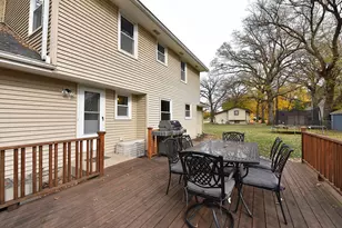 1005 Burr Oak Blvd, Waukesha, WI 53189 - Photo 35