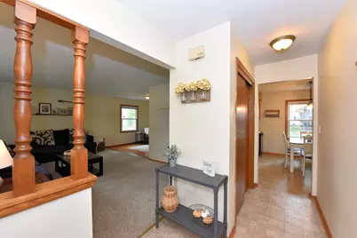 1005  Burr Oak Blvd, Waukesha, WI 53189 - Photo 3