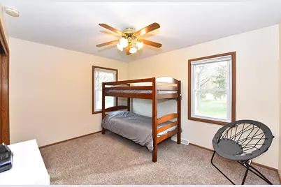 1005  Burr Oak Blvd, Waukesha, WI 53189 - Photo 27