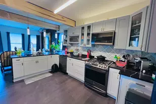 3849 E Cudahy Ave, Cudahy, WI 53110 - Photo 3