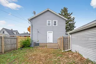 3015 19th St, Racine, WI 53403 - Photo 7