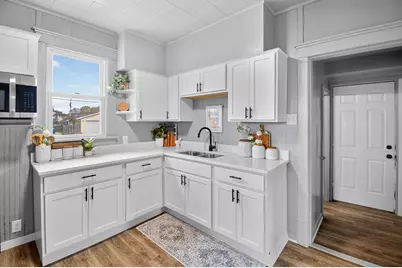 3015  19th St, Racine, WI 53403 - Photo 17