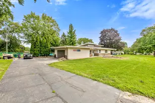 11310 Haleco Ln, Hales Corners, WI 53130 - Photo 31