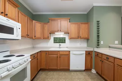 1106  Stratford Ct #102, Racine, WI 53406 - Photo 17