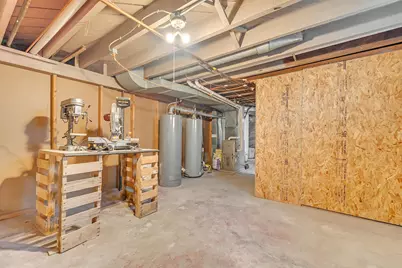 1718  Flett Ave, Racine, WI 53405 - Photo 17