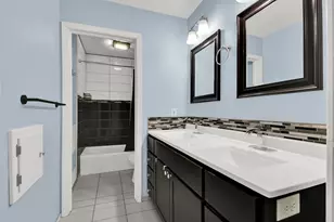 3971 W College Ave, Franklin, WI 53221 - Photo 15