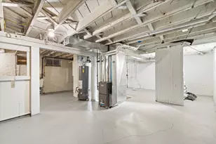 3437 N 2nd St, Milwaukee, WI 53212 - Photo 23