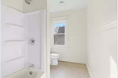 3437 N 2nd St, Milwaukee, WI 53212 - Photo 9