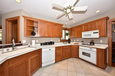 5531 S 110th St, Hales Corners, WI 53130 - Photo 15