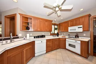 5531 S 110 St, Hales Corners, WI 53130 - Photo 15