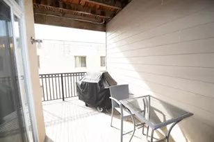 1619 N Farwell Ave, Milwaukee, WI 53202 - Photo 13