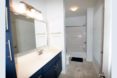 1619 N Farwell Ave #201, Milwaukee, WI 53202 - Photo 21