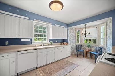 208  Maple Ter, Oconomowoc, WI 53066 - Photo 15