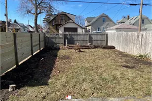 3171 S 9th St, Milwaukee, WI 53215 - Photo 11