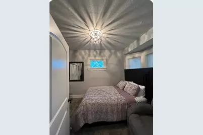 3171 S 9th St, Milwaukee, WI 53215 - Photo 7