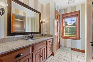 N40W33325 Woodsview Dr, Nashotah, WI 53058 - Photo 49