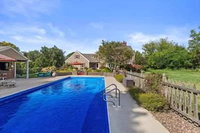 N40W33325  Woodsview Dr, Nashotah, WI 53058 - Photo 9