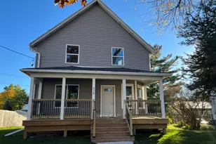 318 Monroe St, Fort Atkinson, WI 53538 - Photo 1