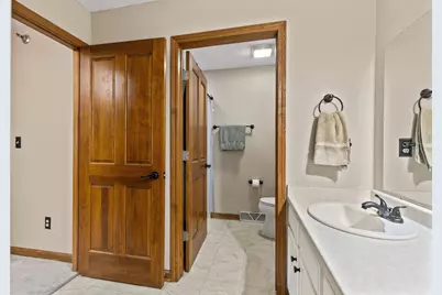 812  Timber Ridge Ct #10, Waukesha, WI 53189 - Photo 19