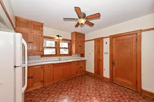 2771 S Quincy Ave, Milwaukee, WI 53207 - Photo 15