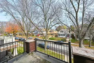 2771 S Quincy Ave, Milwaukee, WI 53207 - Photo 47