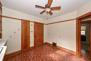 2771 S Quincy Ave, Milwaukee, WI 53207 - Photo 17