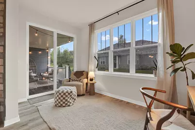 W204N17637  Laurel Pl #402, Jackson, WI 53037 - Photo 17