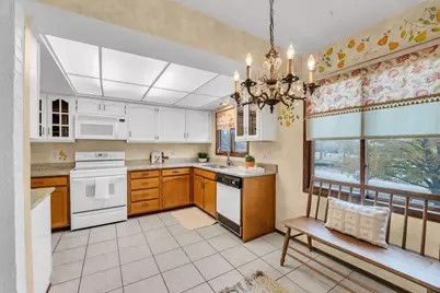 705 S Lake Shore Dr #2G, Lake Geneva, WI 53147 - Photo 11