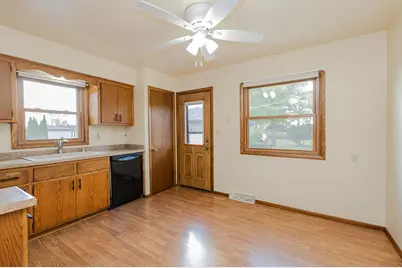 23123  Rasmusson Dr, Racine, WI 53150 - Photo 29