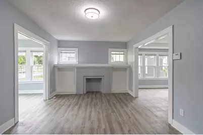 2661 N 44th St, Milwaukee, WI 53210 - Photo 5