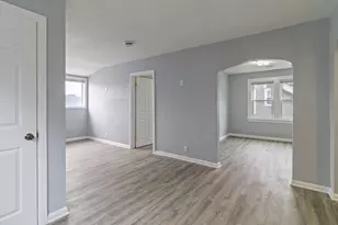 2661 N 44th St, Milwaukee, WI 53210 - Photo 21