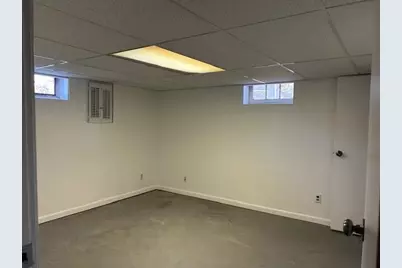 7650 N Delta Pl, Milwaukee, WI 53223 - Photo 21