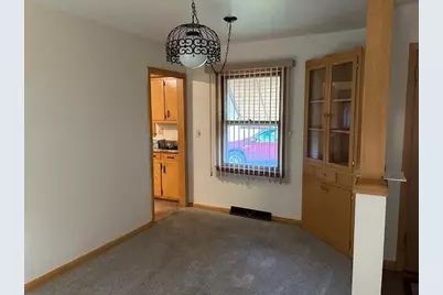 7650 N Delta Pl, Milwaukee, WI 53223 - Photo 13