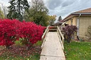 7650 N Delta Pl, Milwaukee, WI 53223 - Photo 5