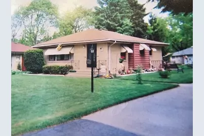 7650 N Delta Pl, Milwaukee, WI 53223 - Photo 3